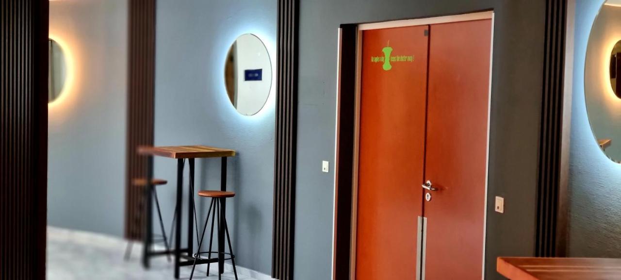 Exo Square Heidelberg/Schwetzingen - By Superfly Hotels Bagian luar foto