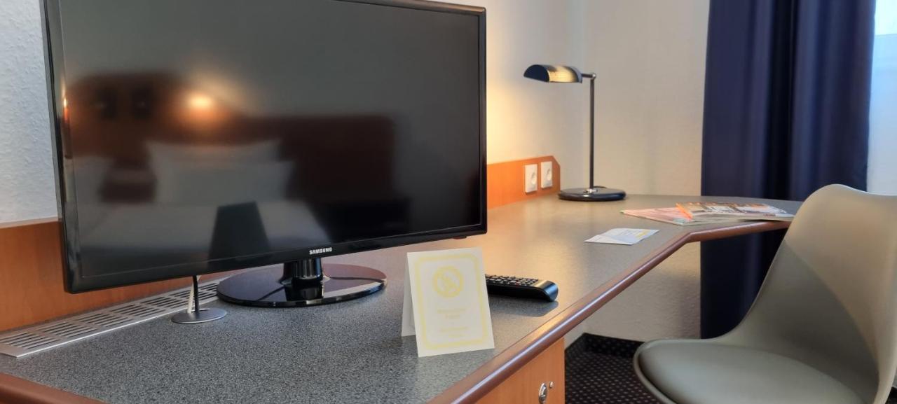 Exo Square Heidelberg/Schwetzingen - By Superfly Hotels Bagian luar foto