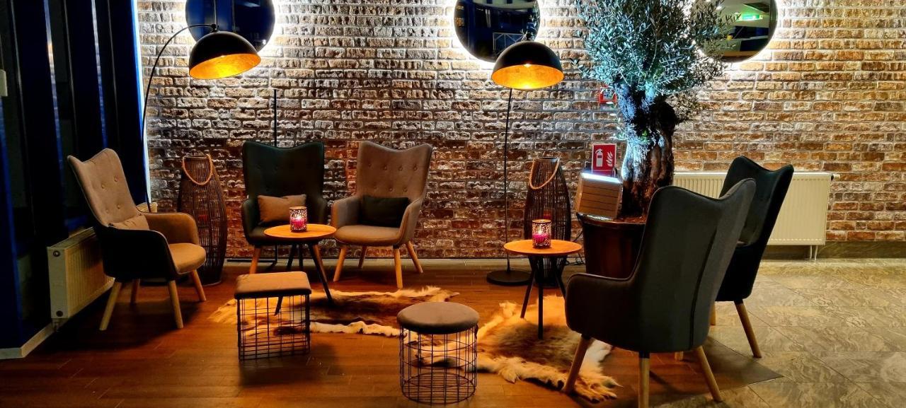 Exo Square Heidelberg/Schwetzingen - By Superfly Hotels Bagian luar foto